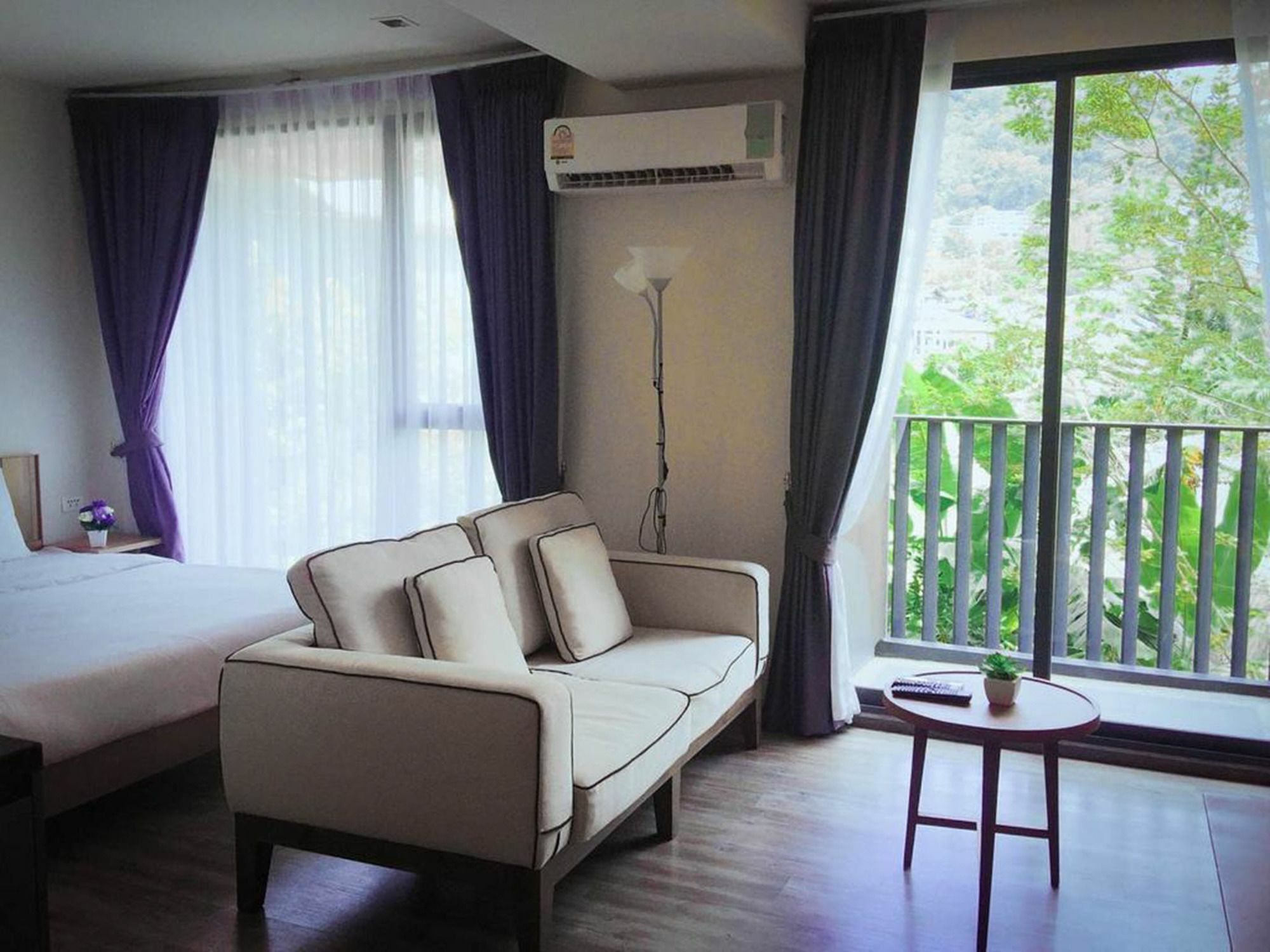The Deck Condo Patong By Vip 외부 사진