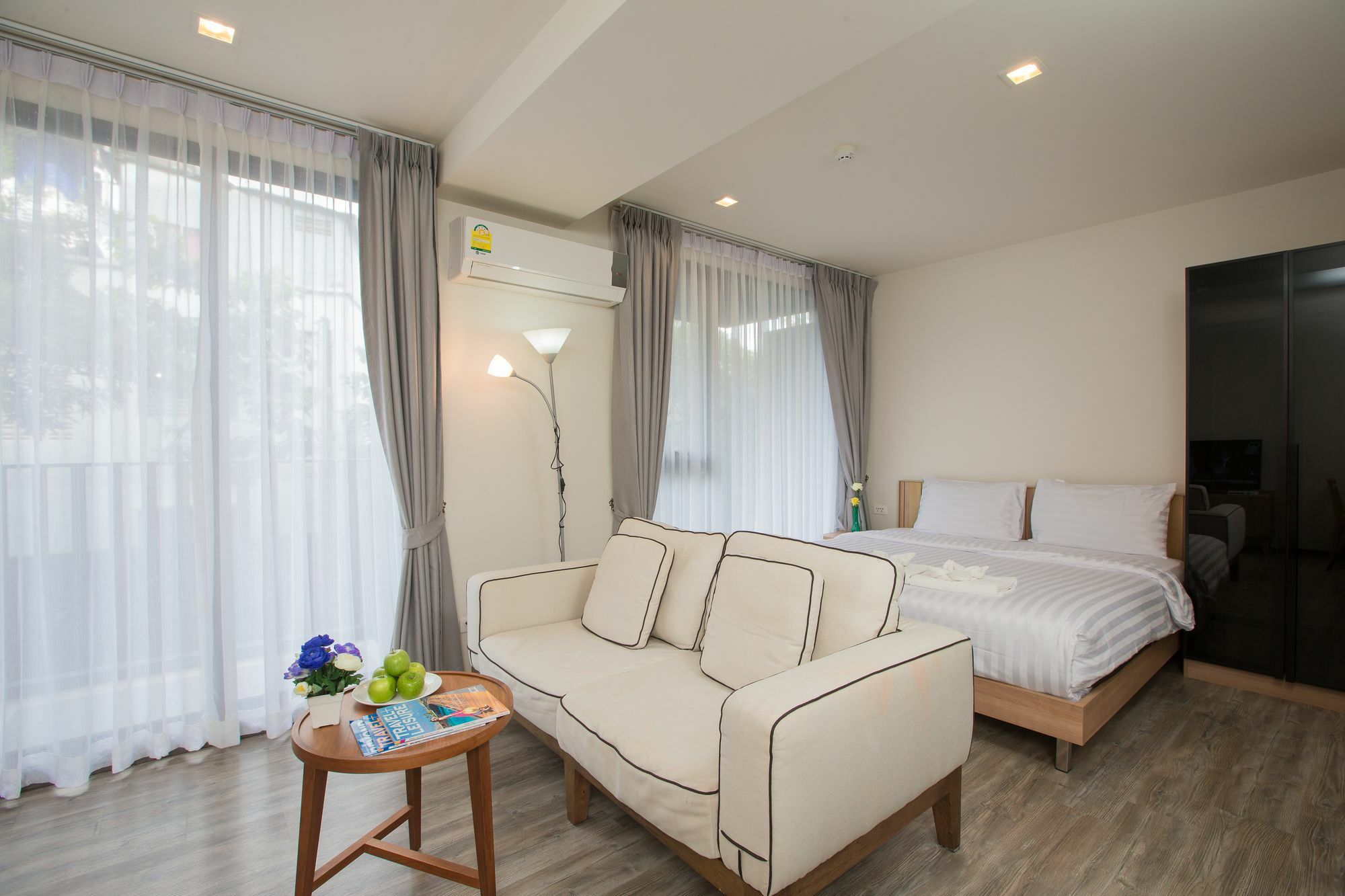 The Deck Condo Patong By Vip 외부 사진