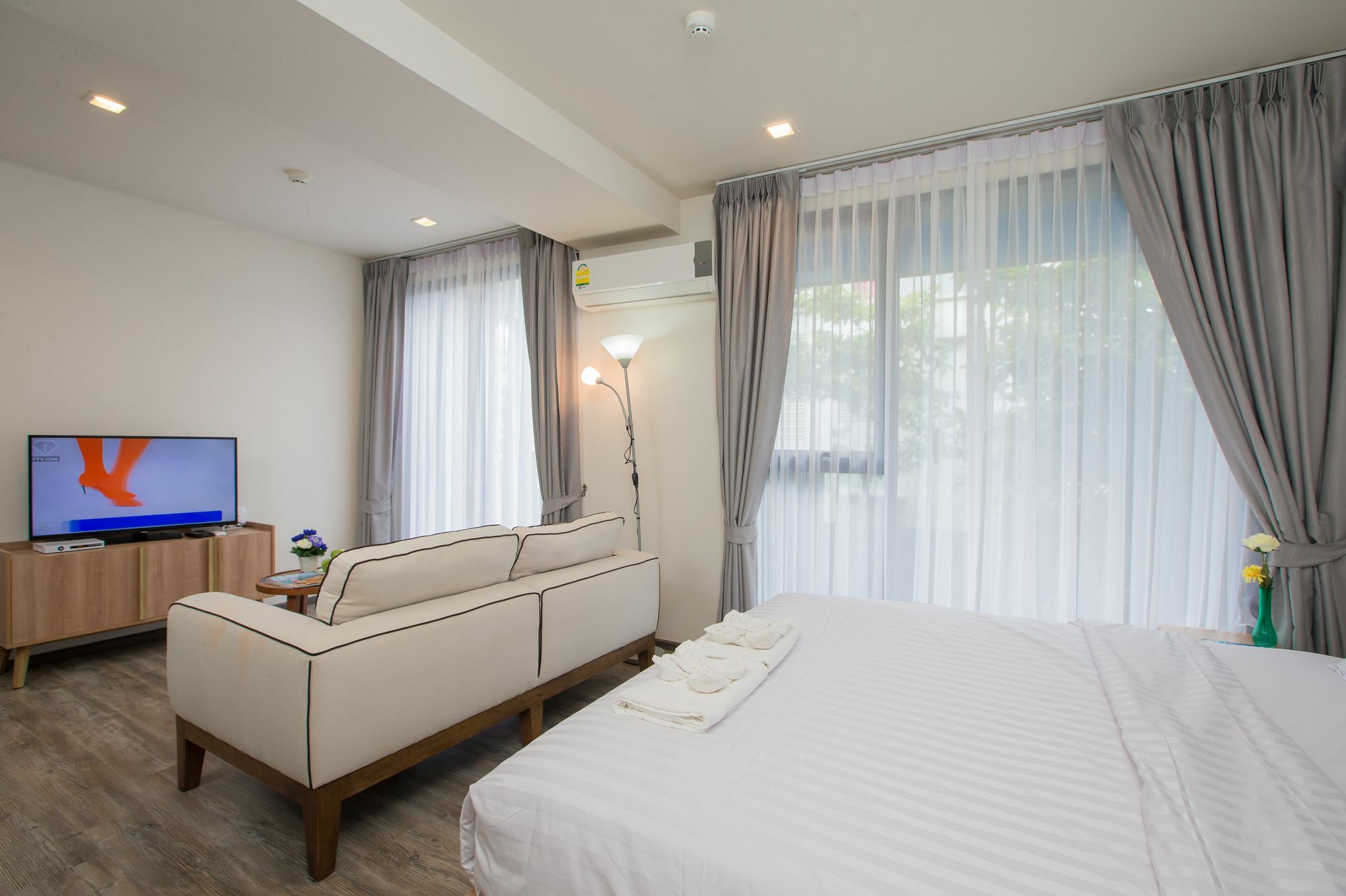 The Deck Condo Patong By Vip 외부 사진
